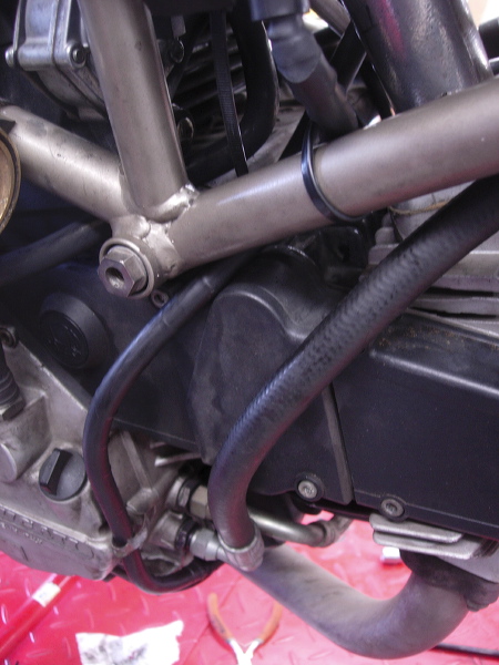 ducati_hicap_install_049.jpg